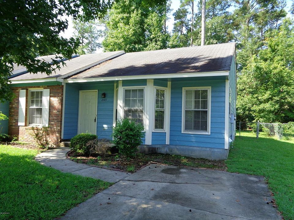 1st image of 2103 Rolling Ridge Dr