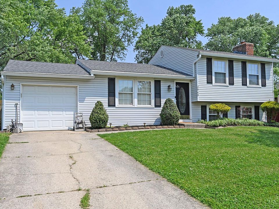 1st image of 2868 Grosvenor Dr