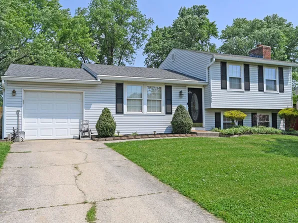2868 Grosvenor Dr, Cincinnati, OH 45251