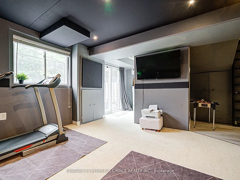 83 Corey Cir — Photo 37