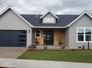 1834 SE 11th Ave, Canby, OR 97013