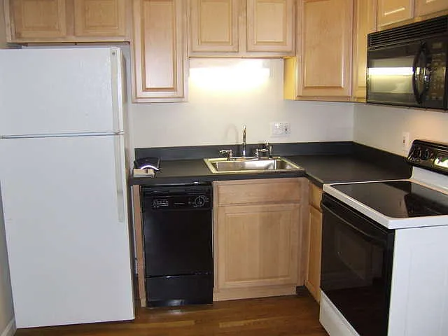 199 Prospect St #2 — Photo 6