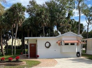 192 Panther Pass Cir, Naples, FL 34114