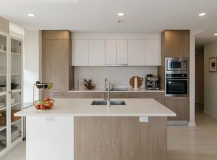 285 E 10th Ave #305, Vancouver, BC V5T 0H6