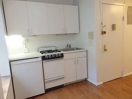 Rented by John O'Kelly Real Estate | media 14