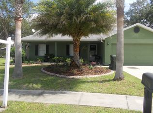 821 Fantasy Ln, Chuluota, FL 32766