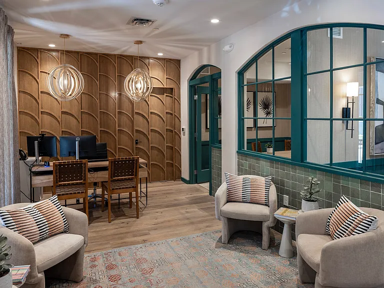 300_amenity_resident lounge (2)