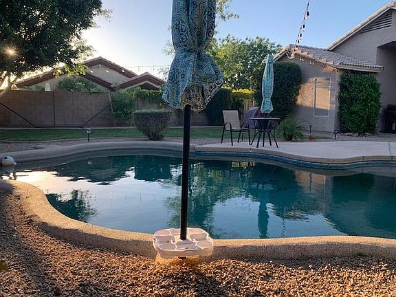 4th image of 8009 W Frank Ave