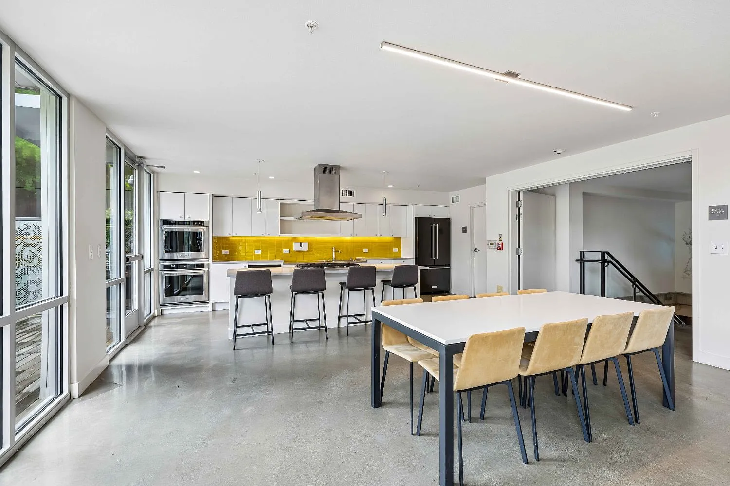 Janus Apartments — Photo 3