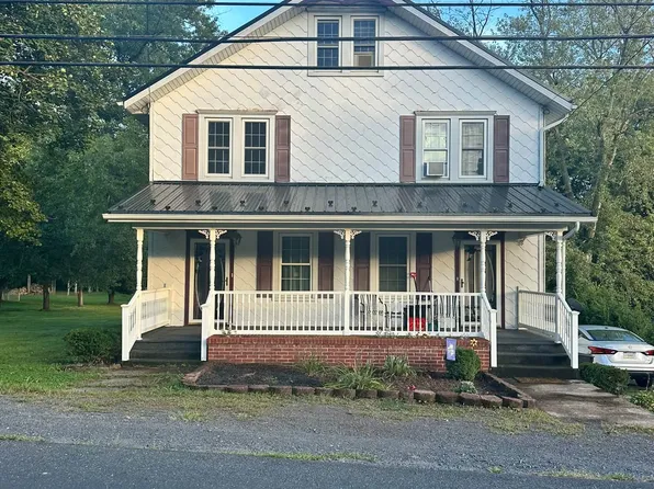 210 E Center St, Elysburg, PA 17824