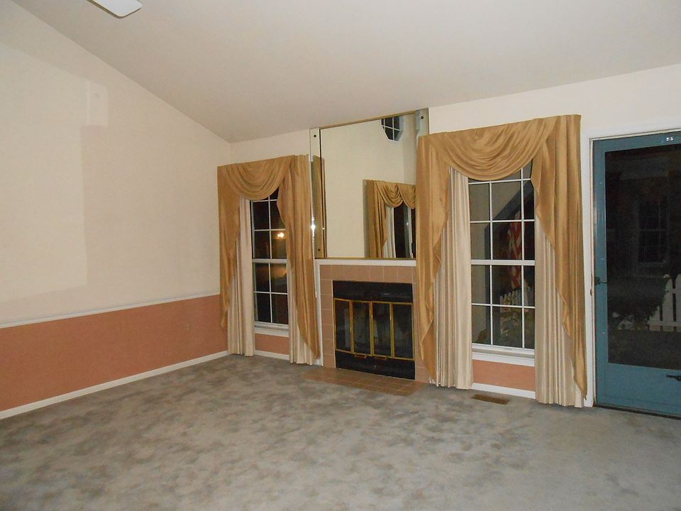 2nd image of 1702 McNelis Dr