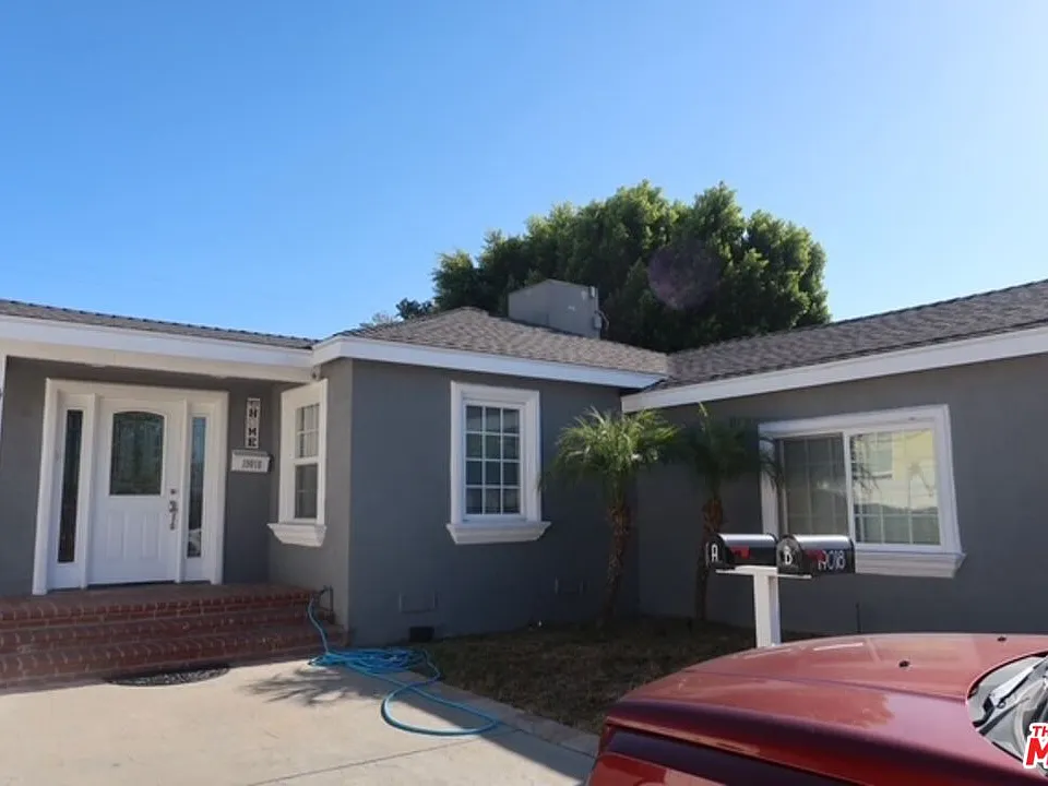 19018 Delano St