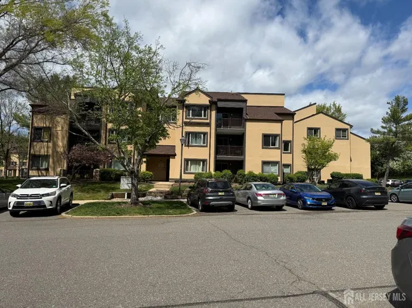 2311 Sayre Dr, Princeton, NJ 08540
