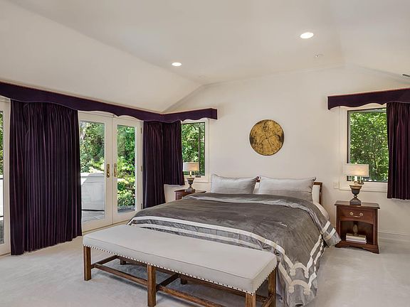 5th image of 1 Portola Green Cir