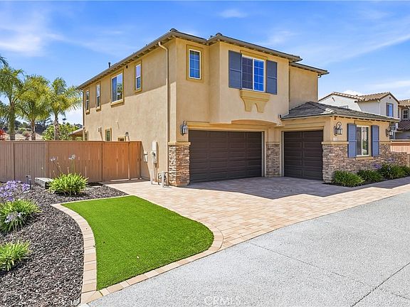 2nd image of 1128 Ocean Ridge Ct