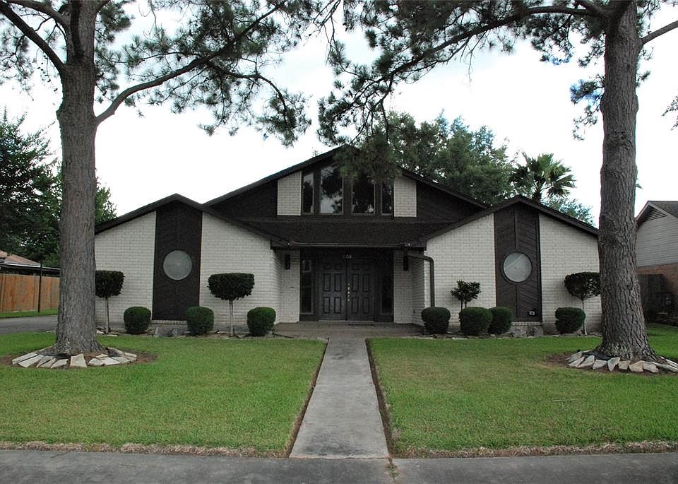 1st image of 1108 Glenshannon Ave