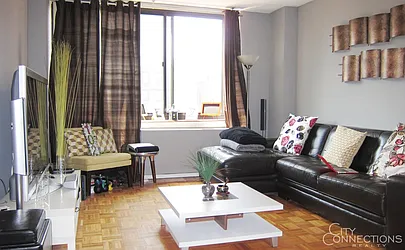 Rented by City Connections Realty