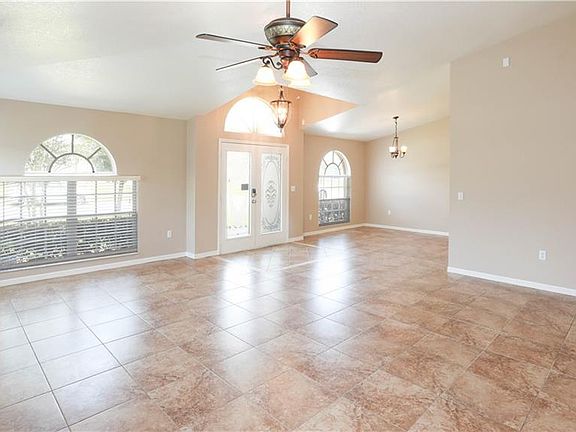 5th image of 6308 Tierra Vista Cir