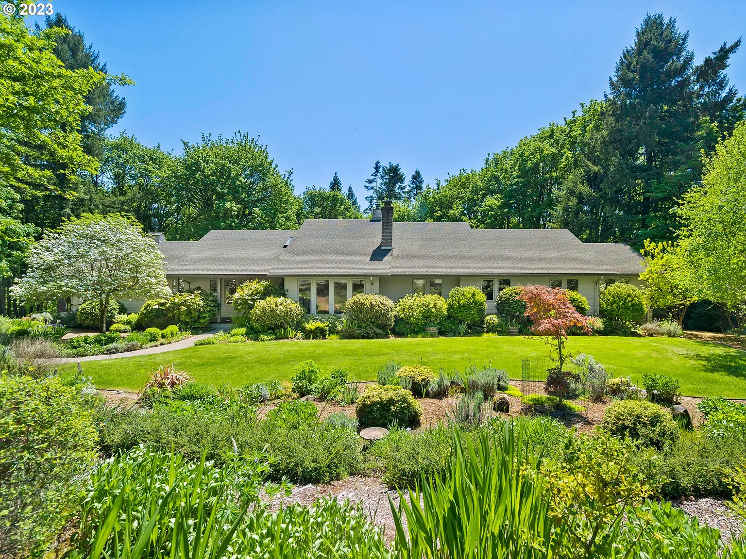 88601 Ermi Bee Rd photo 1