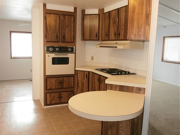5th image of 1613 99th St E
