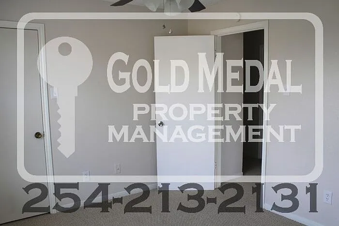 503 Longhorn Cir — Photo 21