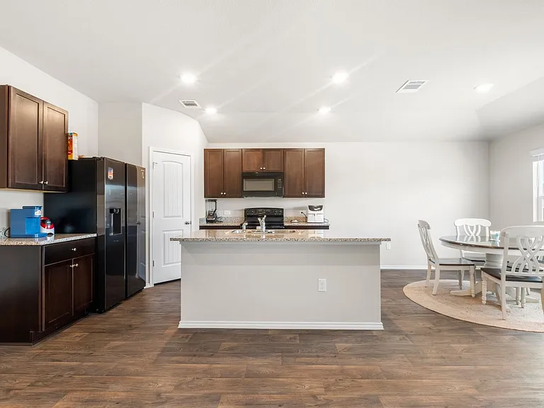 5824 Brocade Dr — Photo 5