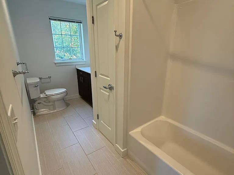 11 Alder St #2C — Photo 7
