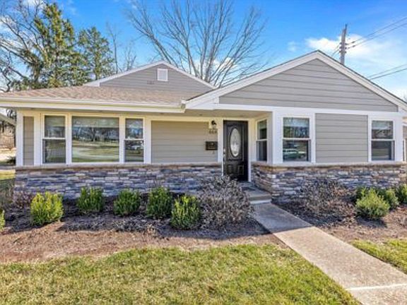5th image of 468 Fieldcrest Dr
