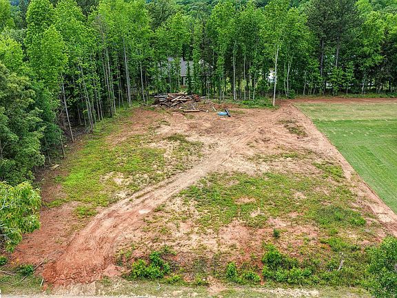 4th image of 102 Indian Ridge Dr