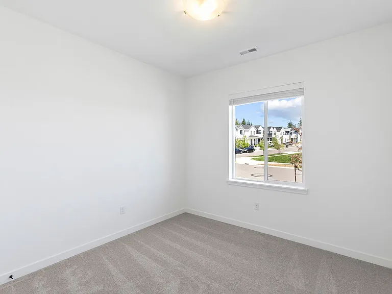 20410 154th St E — Photo 3
