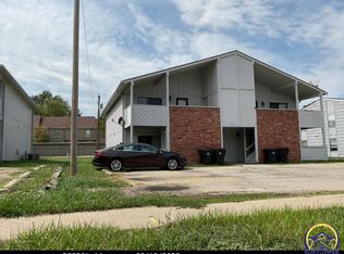 3401 SW Burnett Rd, Topeka, KS 66614