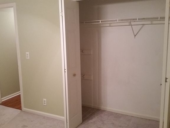 4th image of 10366 Tecumseh Dr