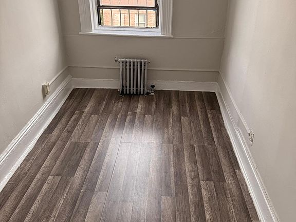 3rd image of 2382 Dean St APT 12