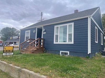 213 W King St, Chamberlain, SD, 57325