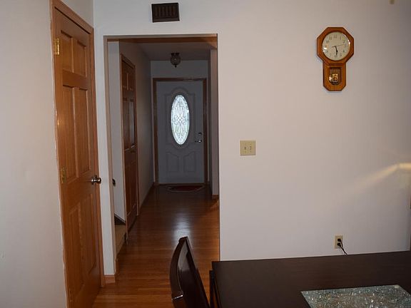 4th image of 3675 Union Terrace Ct N
