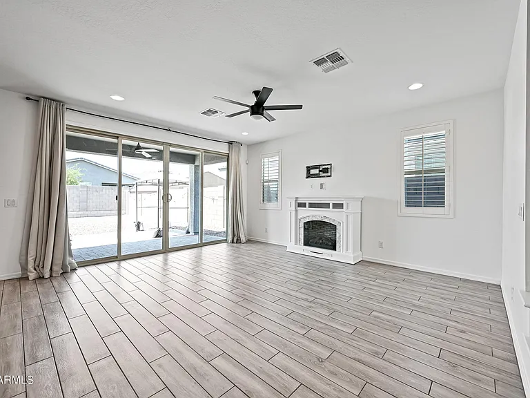 13360 W Briles Rd — Photo 5