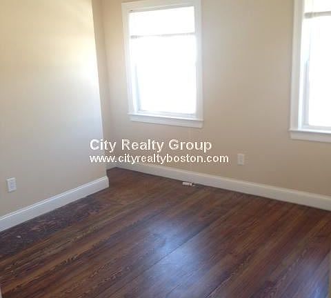 18 Robeson St. Boston - Jamaica Plain Building Photo 4 (1)