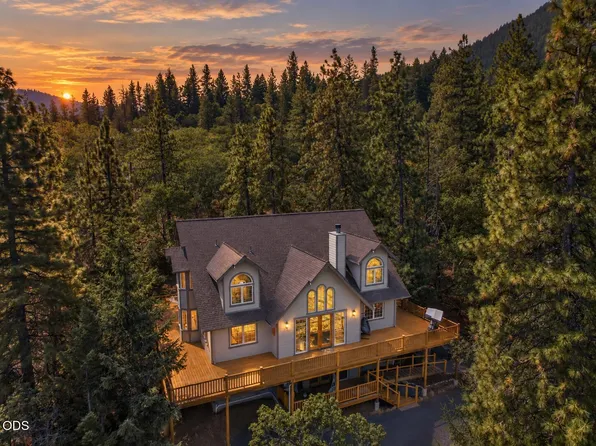 4567 Old Highway 99 S, Ashland, OR 97520