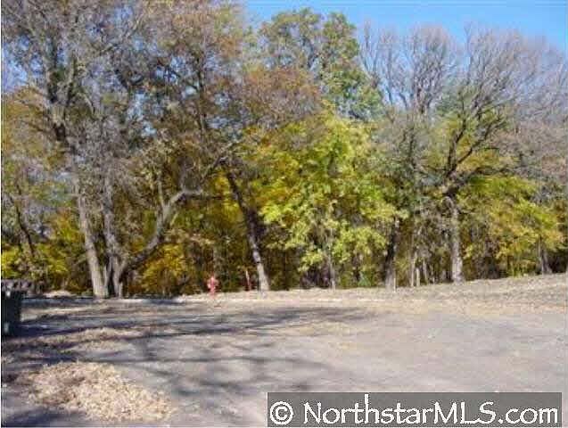 1st image of 1903 Linner Woods Court