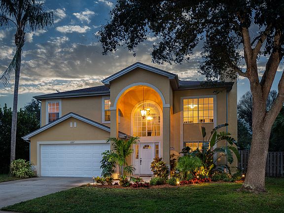 2nd image of 6967 Hammock Lakes Dr