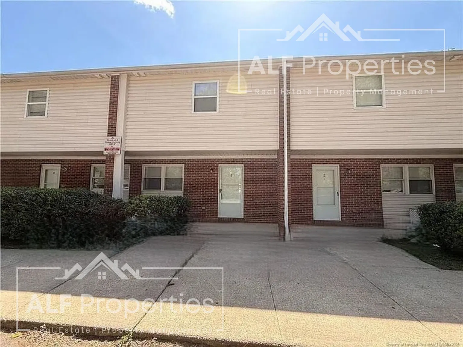 Spacious 3-Bedroom, 1.5-Bath Townhome | 1,083 SF | Convenient Fayetteville Location! — Photo 1