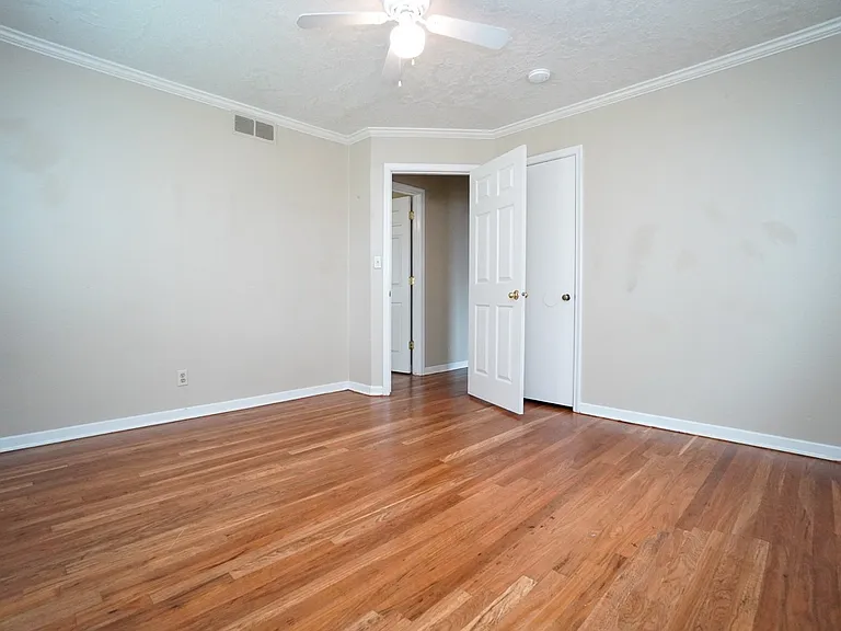 1517 S Chrisway Dr — Photo 16