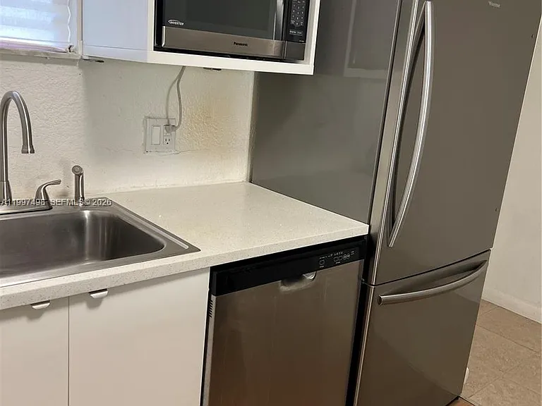 8215 Lake Dr #108 — Photo 6