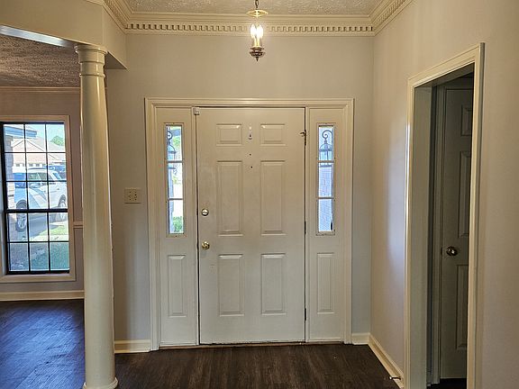 2nd image of 322 Abington St