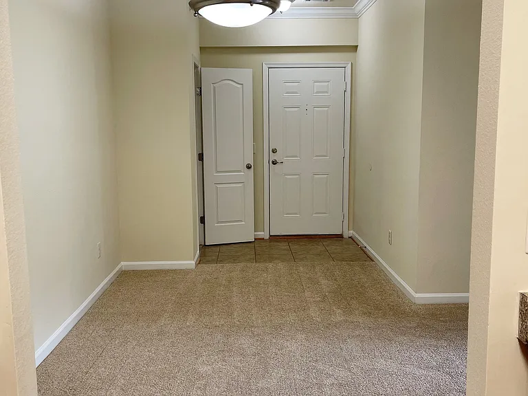 Clairmont at Farmgate — Photo 111