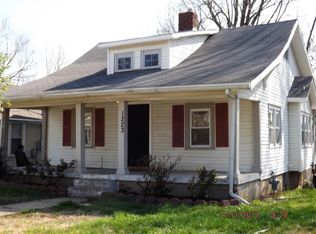 1223 S Main St, Independence, MO 64055