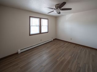 3505 S West Ave APT 2, Sioux Falls, SD 57105