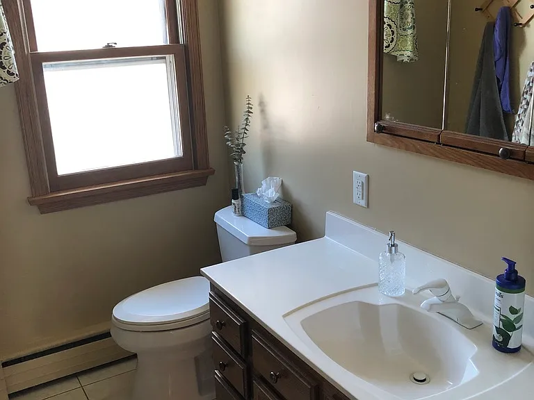 864 9th Ave SE #3 — Photo 8