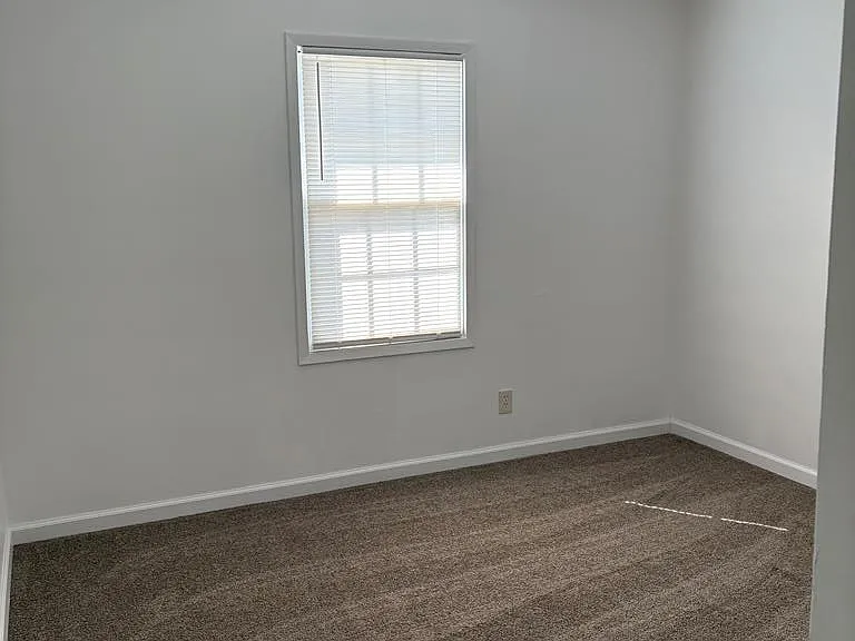 1200 Melissa Dr — Photo 16