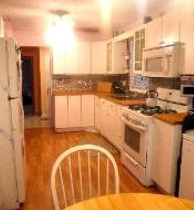 3rd image of 154 N Jackson Ave